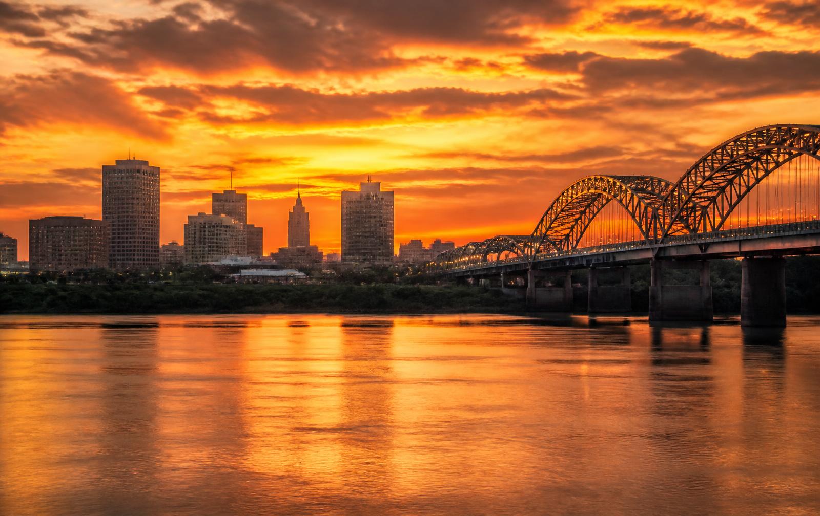 Memphis skyline and the Mississippi River at sunset